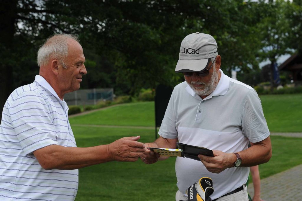 1. Mittwochsbecher 2016 - Küchenzentrum Dresden