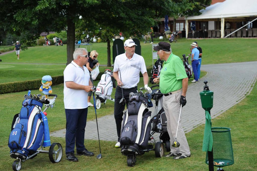 1. Mittwochsbecher 2015 in Ullersdorf - Küchenzentrum Dresden
