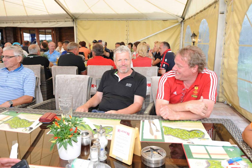 1. Mittwochsbecher 2015 in Ullersdorf - Küchenzentrum Dresden