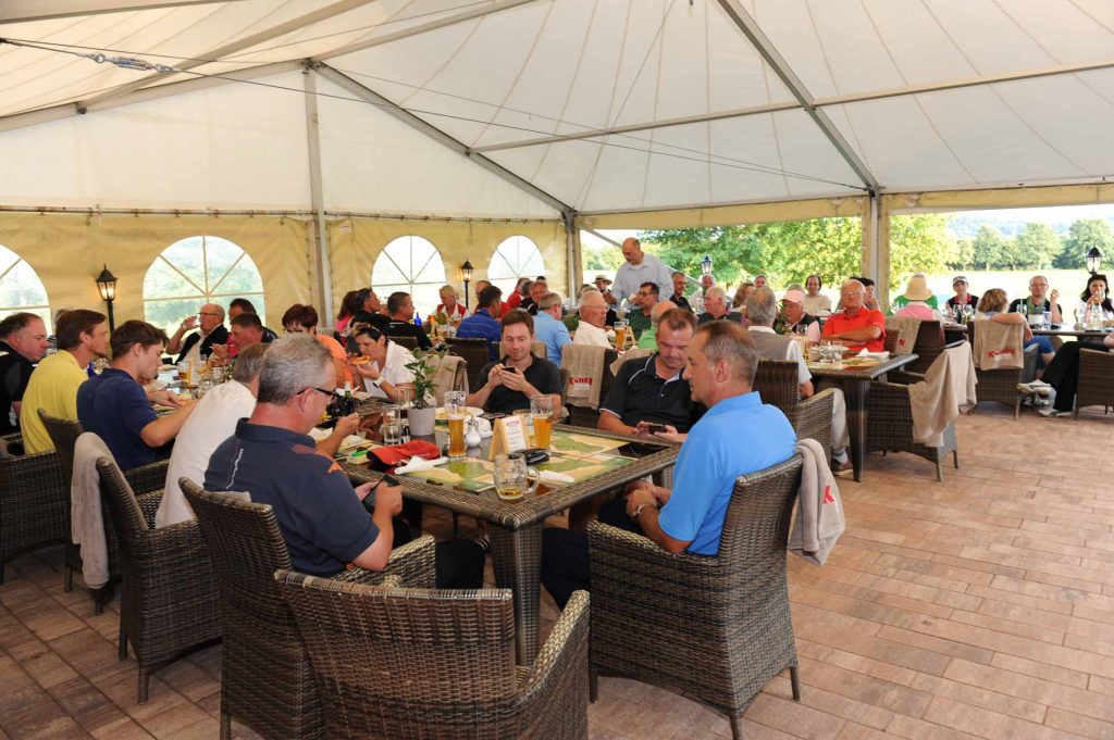 1. Mittwochsbecher 2015 in Ullersdorf - Küchenzentrum Dresden