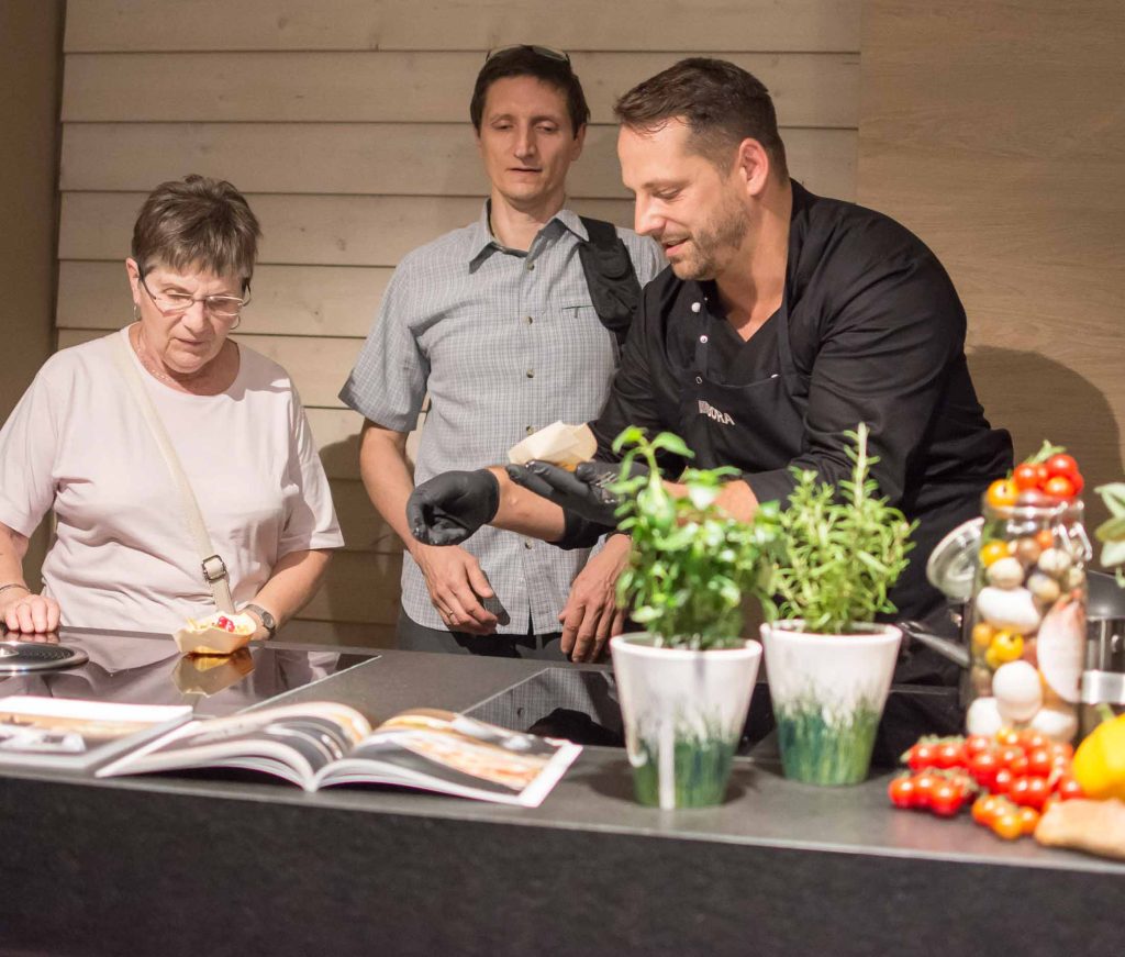 Eröffnung des BORA-Kompetenzzentrums im Küchenzentrum Dresden
